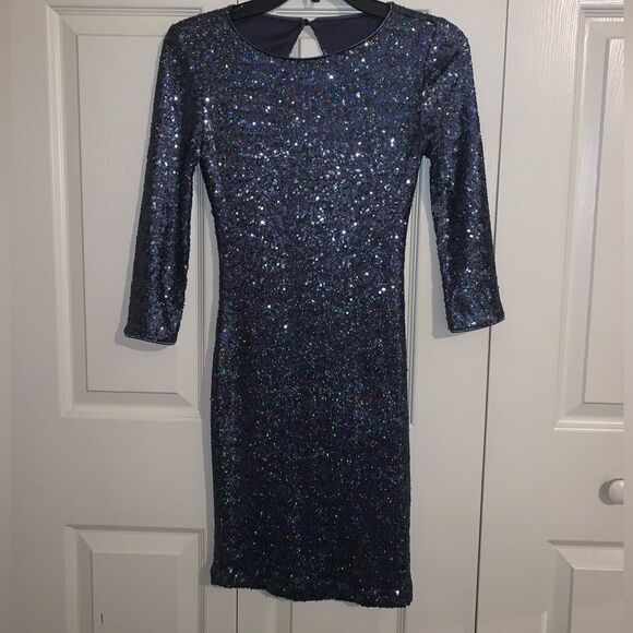 As U Wish Cocktail dress. Blue sequins. Size XS. Keyhole back. - Picture 1 of 10